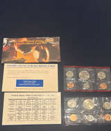1995 United States Mint Uncirculated Coin Set - Image 1