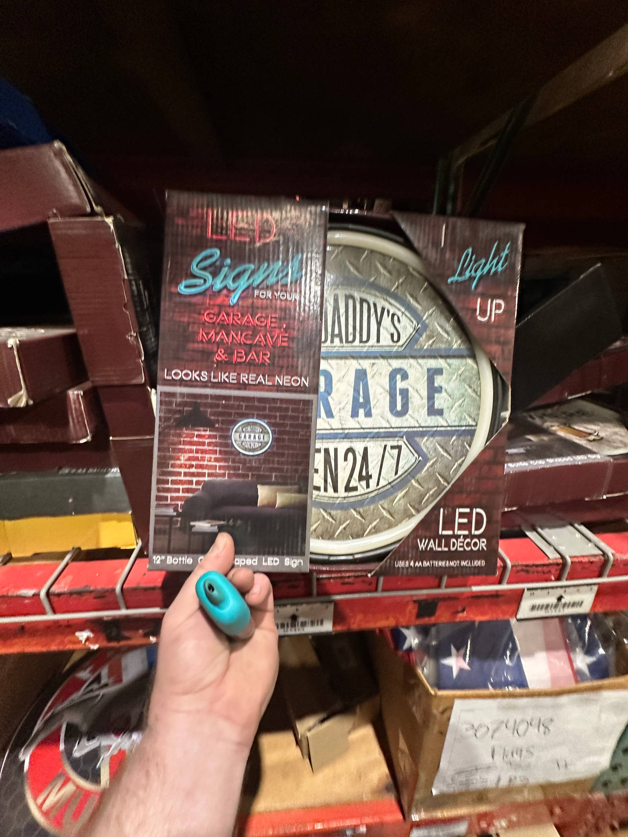 Daddy's Garage LED Bottle Cap Wall Decor