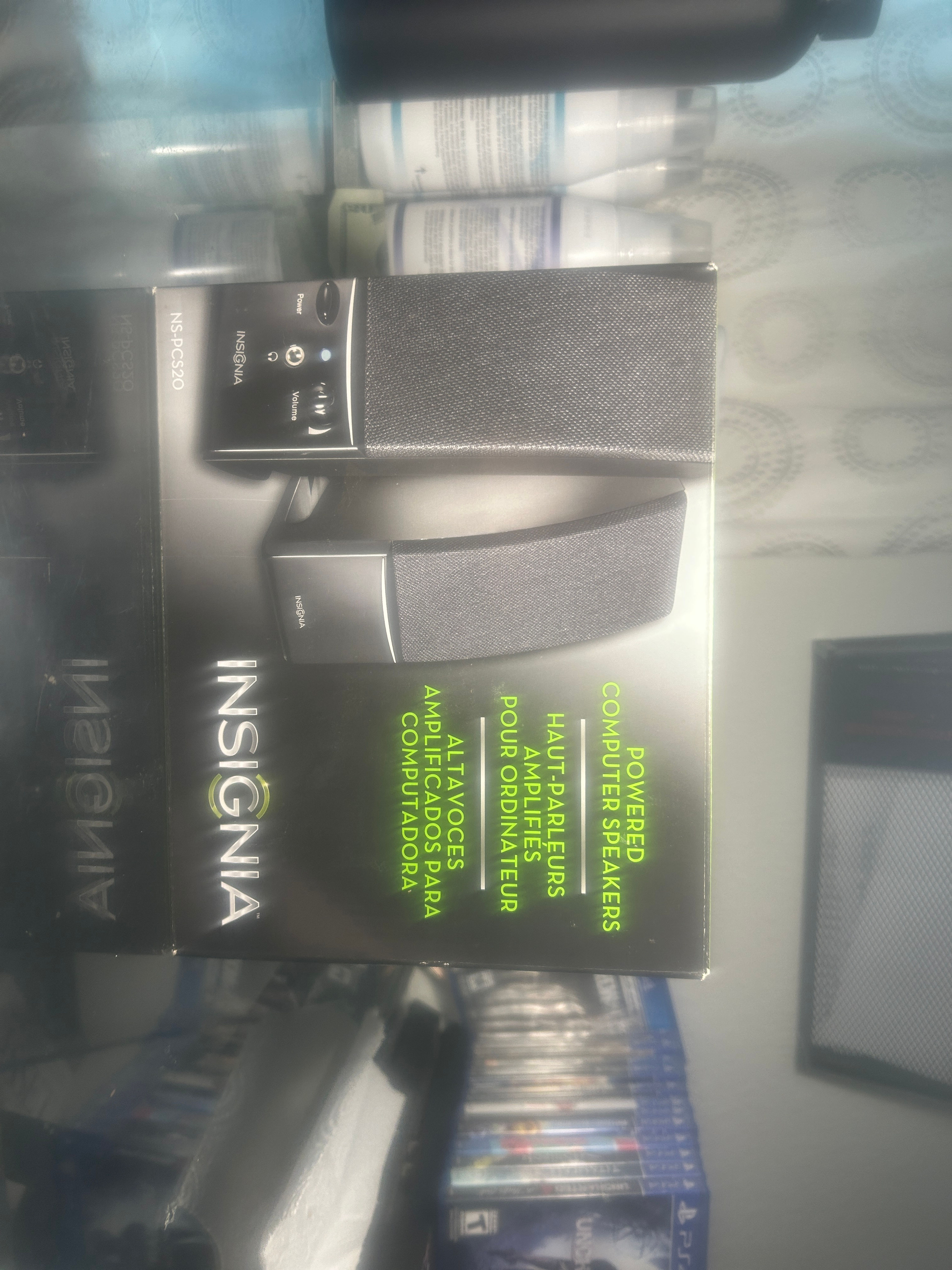 Insignia Powered Computer Speakers