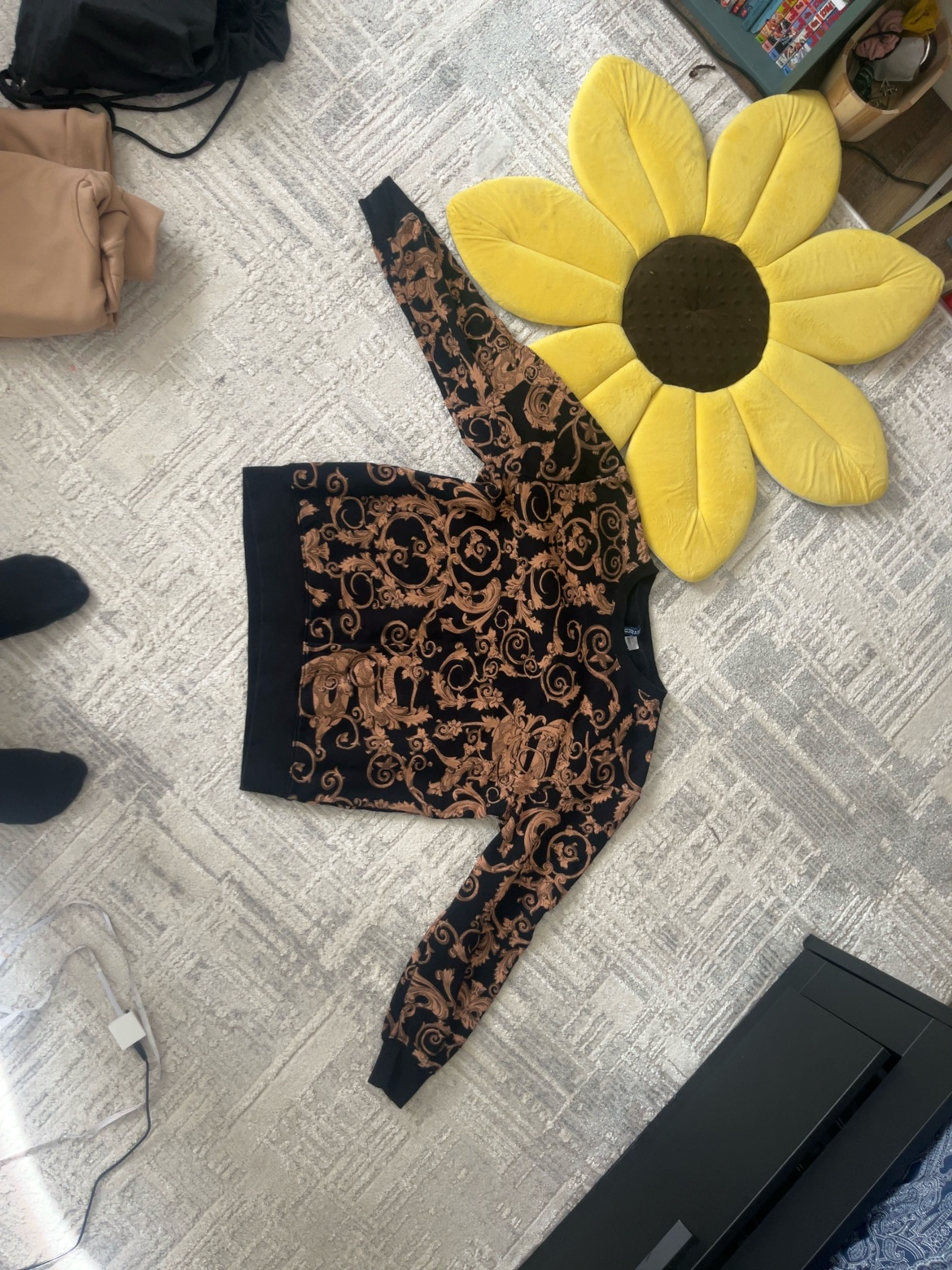 H&M Orange Motif Sweatshirt