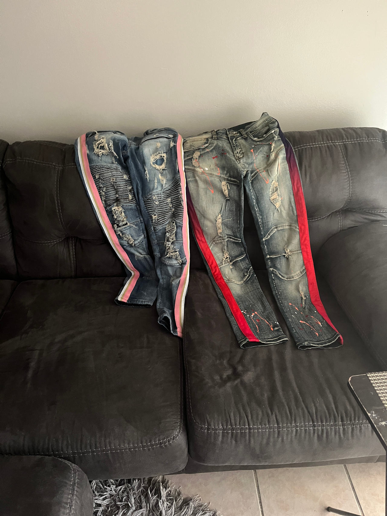 Men's Distressed Skinny Jeans with Side Stripes