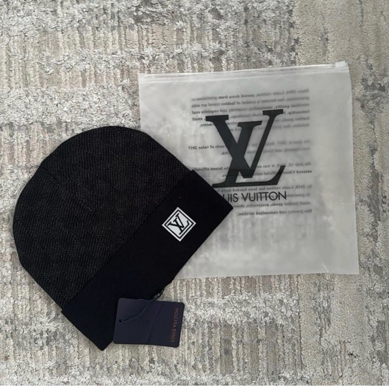 Unused Louis Vuitton Black Beanie *Best Offers*