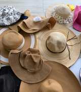Bulk Lot of 24 Women's Straw and Sun Hats - Image 4