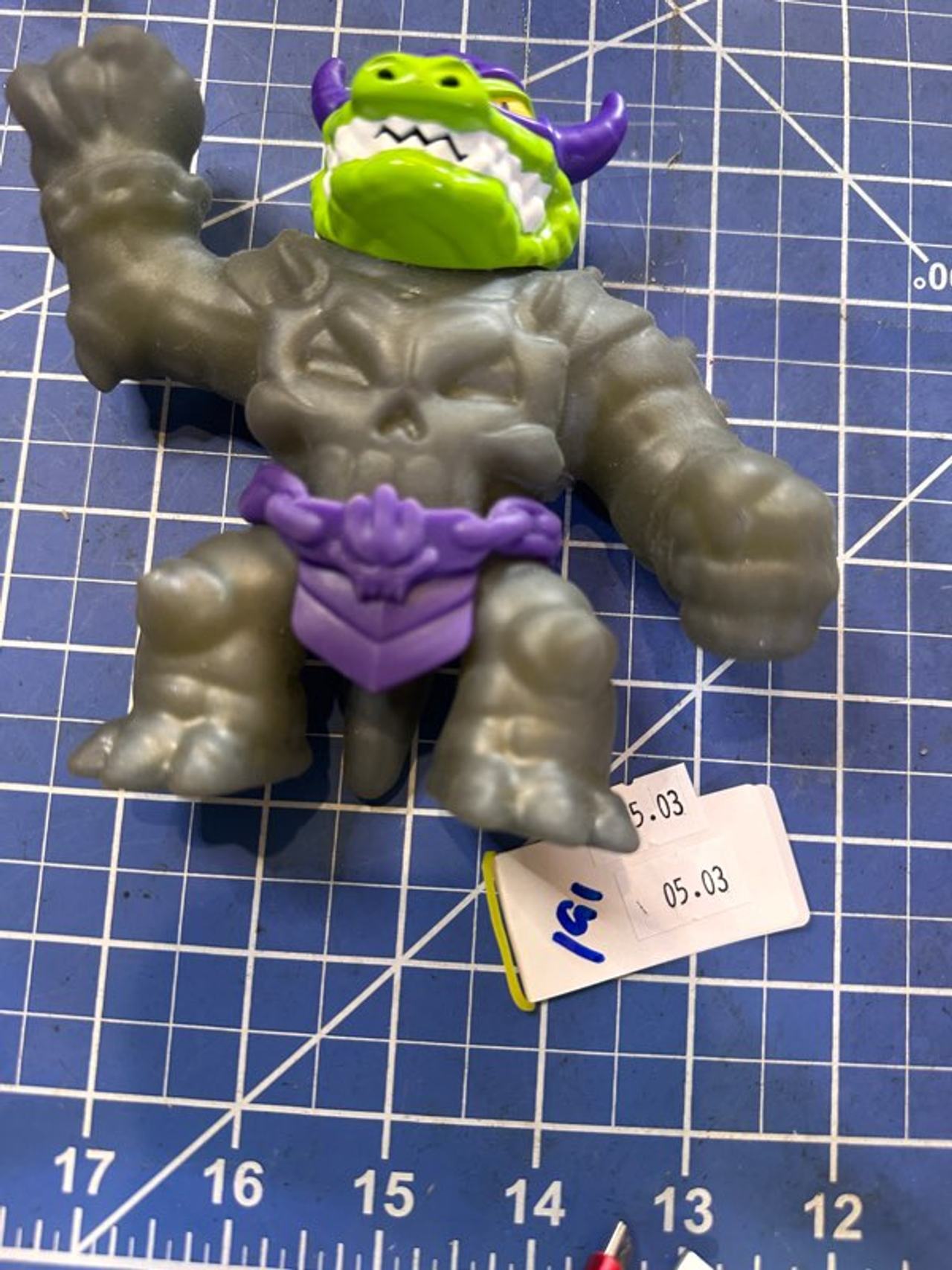 Heroes of Goo Jit Zu Rock Jaw Action Figure 191