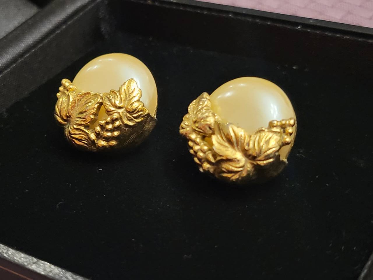 Vintage Grape Leaf Faux Pearl Clip-On Earrings