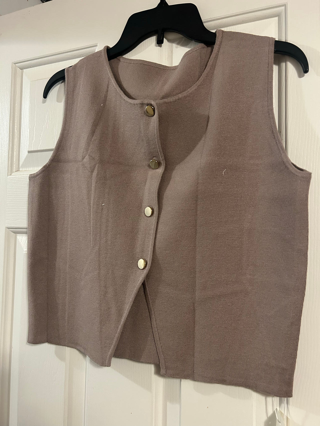 SAODIMALLSU Knit Button-Front Vest
