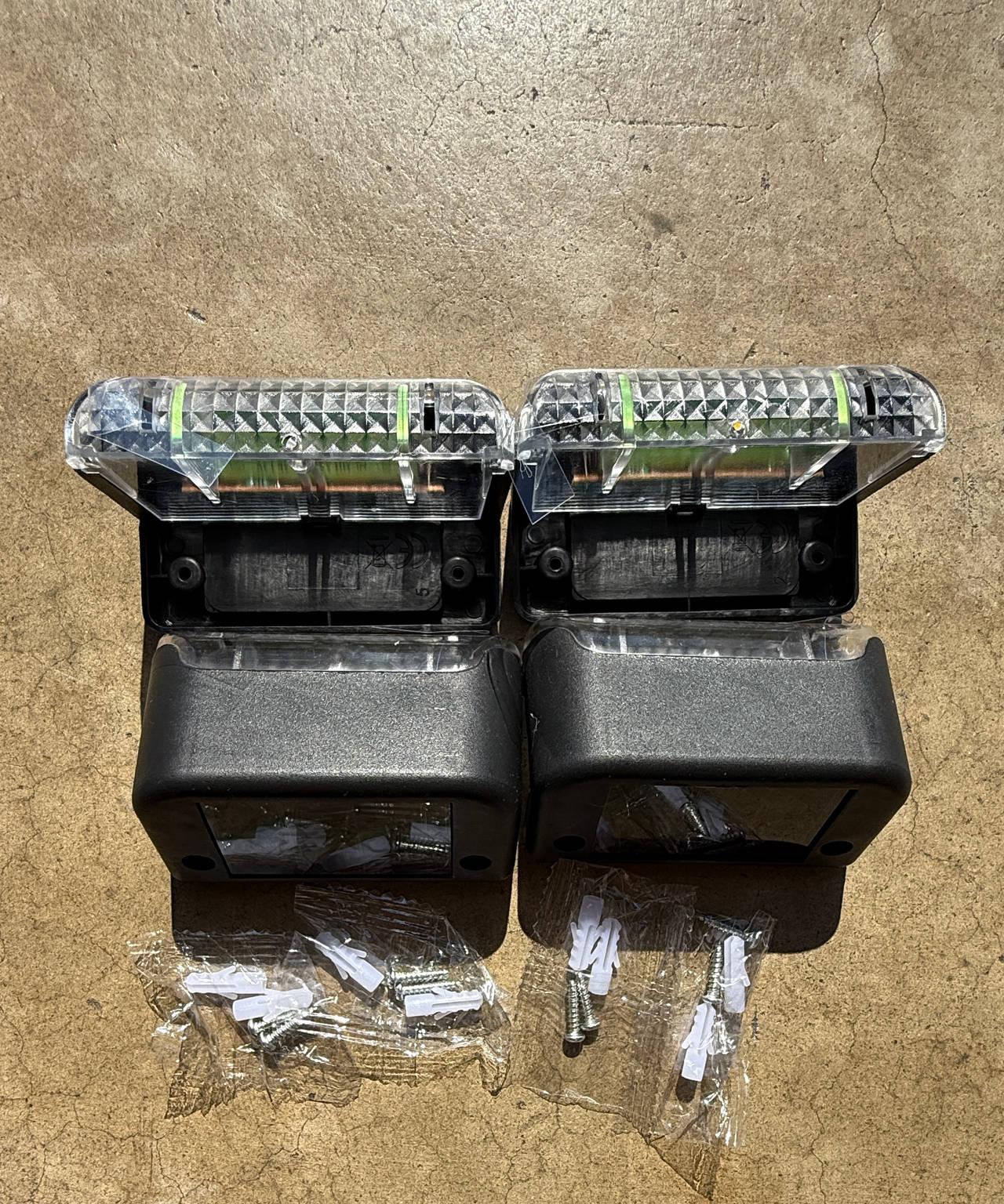 Solar Fence Lights 4-Pack