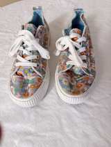 Blowfish Malibu Floral Canvas Sneakers size 10 - Image 4