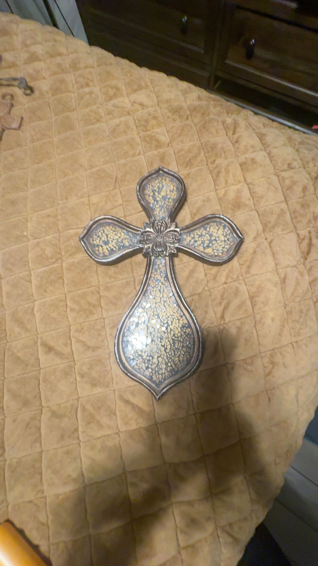 Amber Wood Cracked Glass Wall Cross