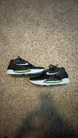 KD 14 (Size 9) - Image 5