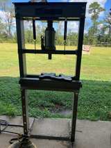 Hydraulic Shop Press - Image 2
