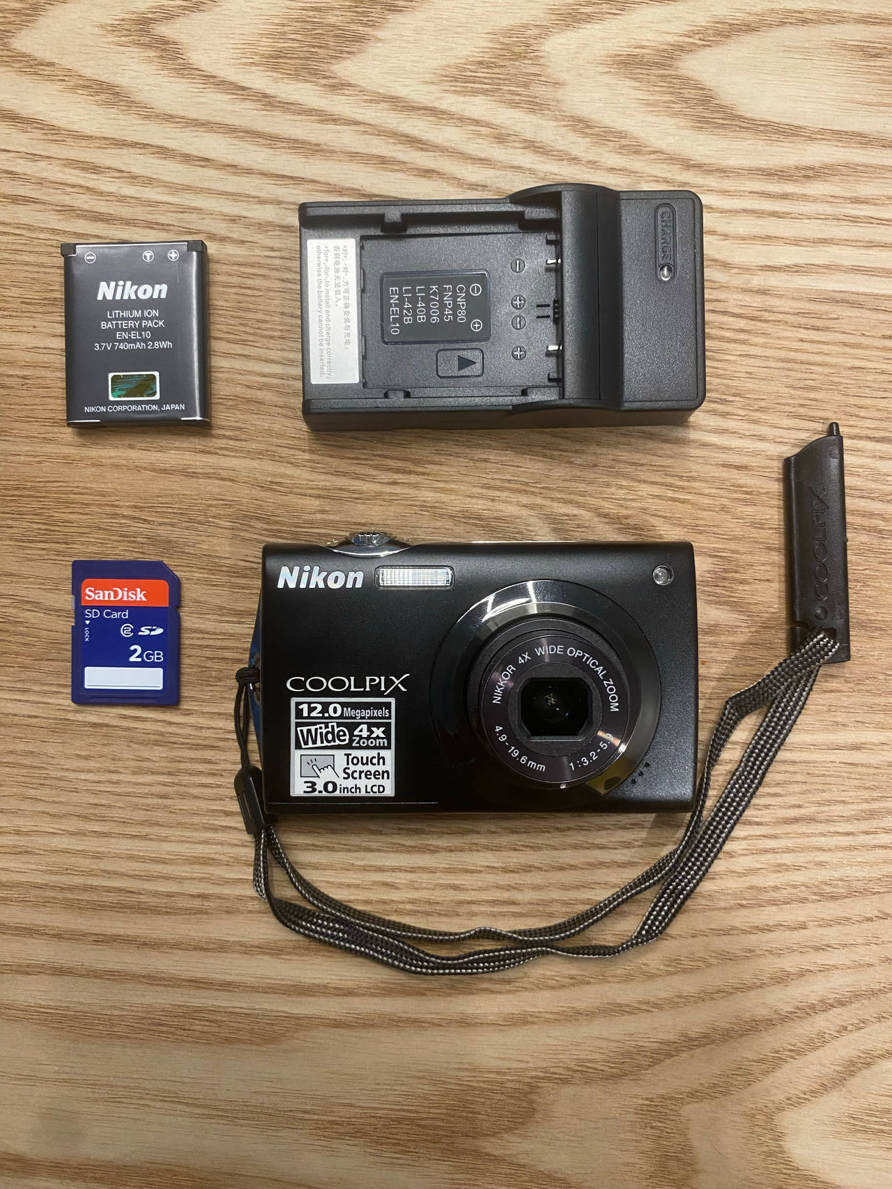 Nikon Coolpix S4000