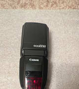 Canon Speedlite 600EX-RT needs batteries works perfectly check photos - Image 1