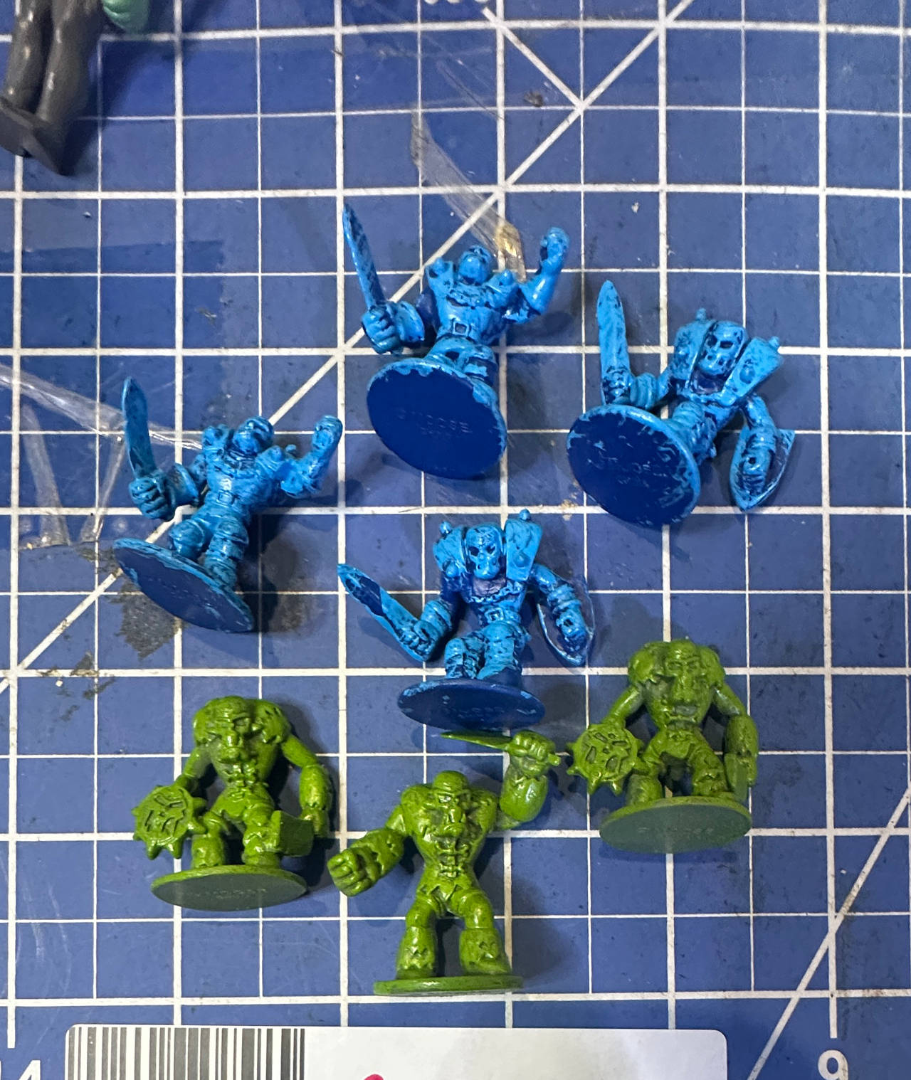 Milton Bradley Battle Masters Miniatures Lot 7 pcs. 103