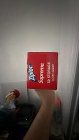 Supreme Ziploc Storage Bags Quart Slider - Image 5