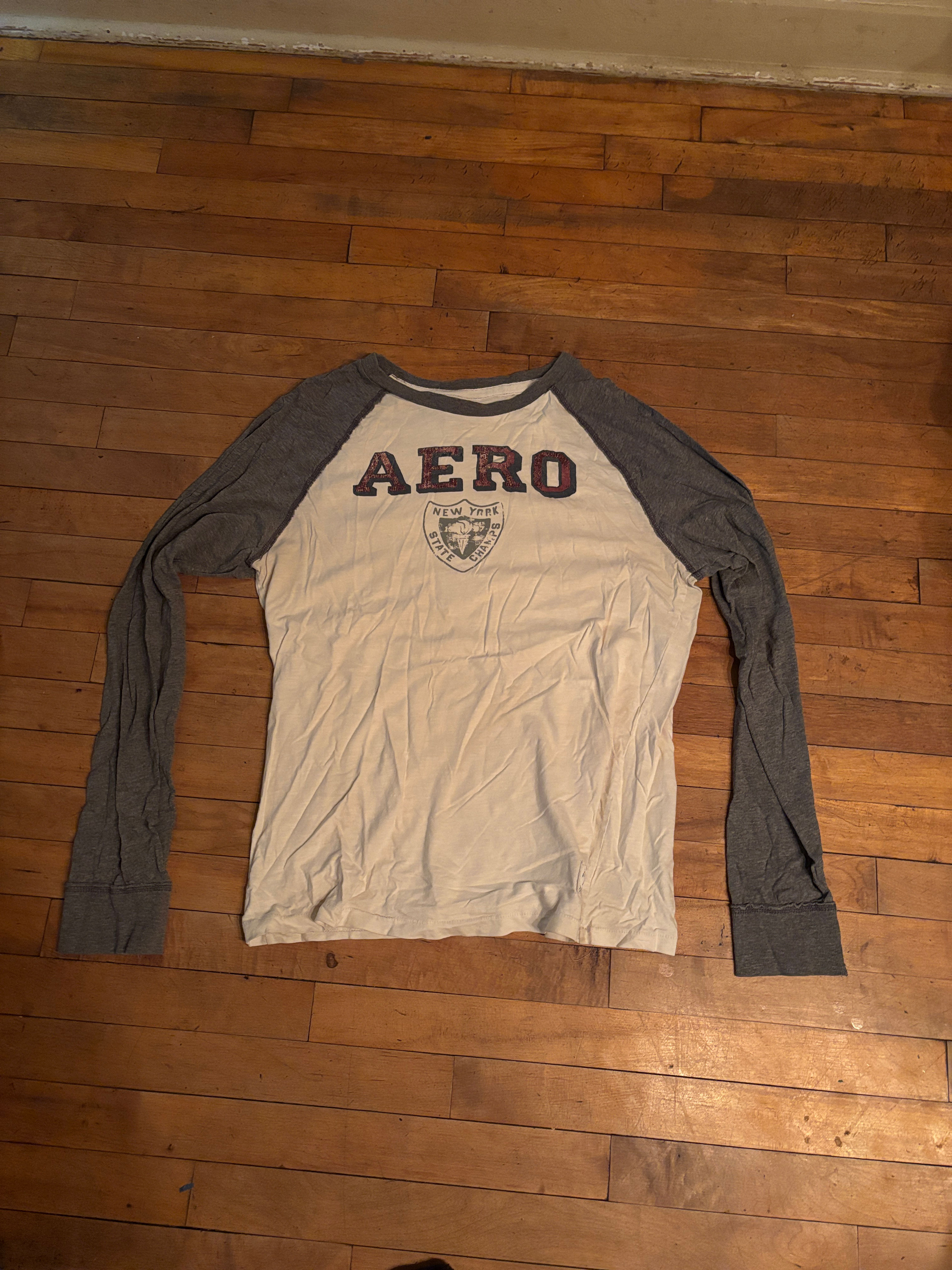Aeropostale Aero New York Raglan Long Sleeve T-Shirt men’s large