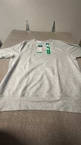 Champion Men's Powerblend Fleece Crewneck Sweatshirt XL - Image 2