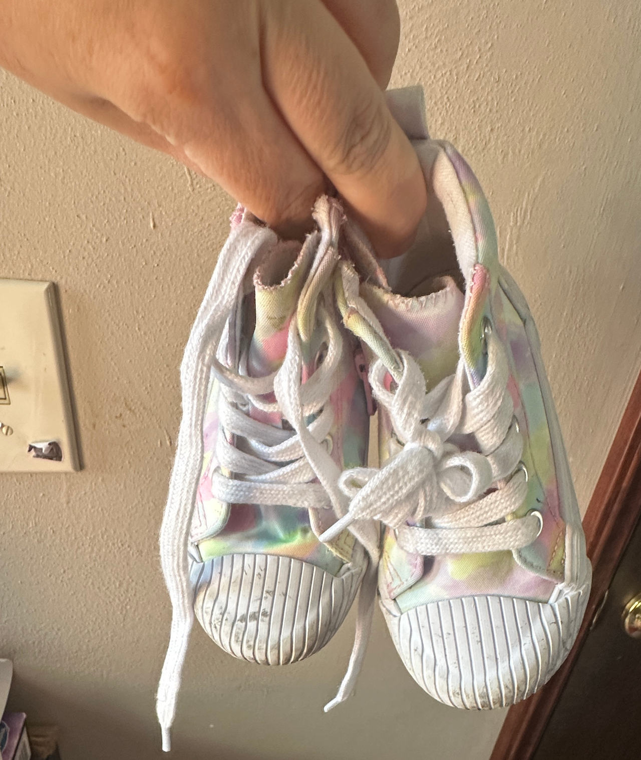 Cat & Jack Toddler Tie-Dye High Top Sneakers
