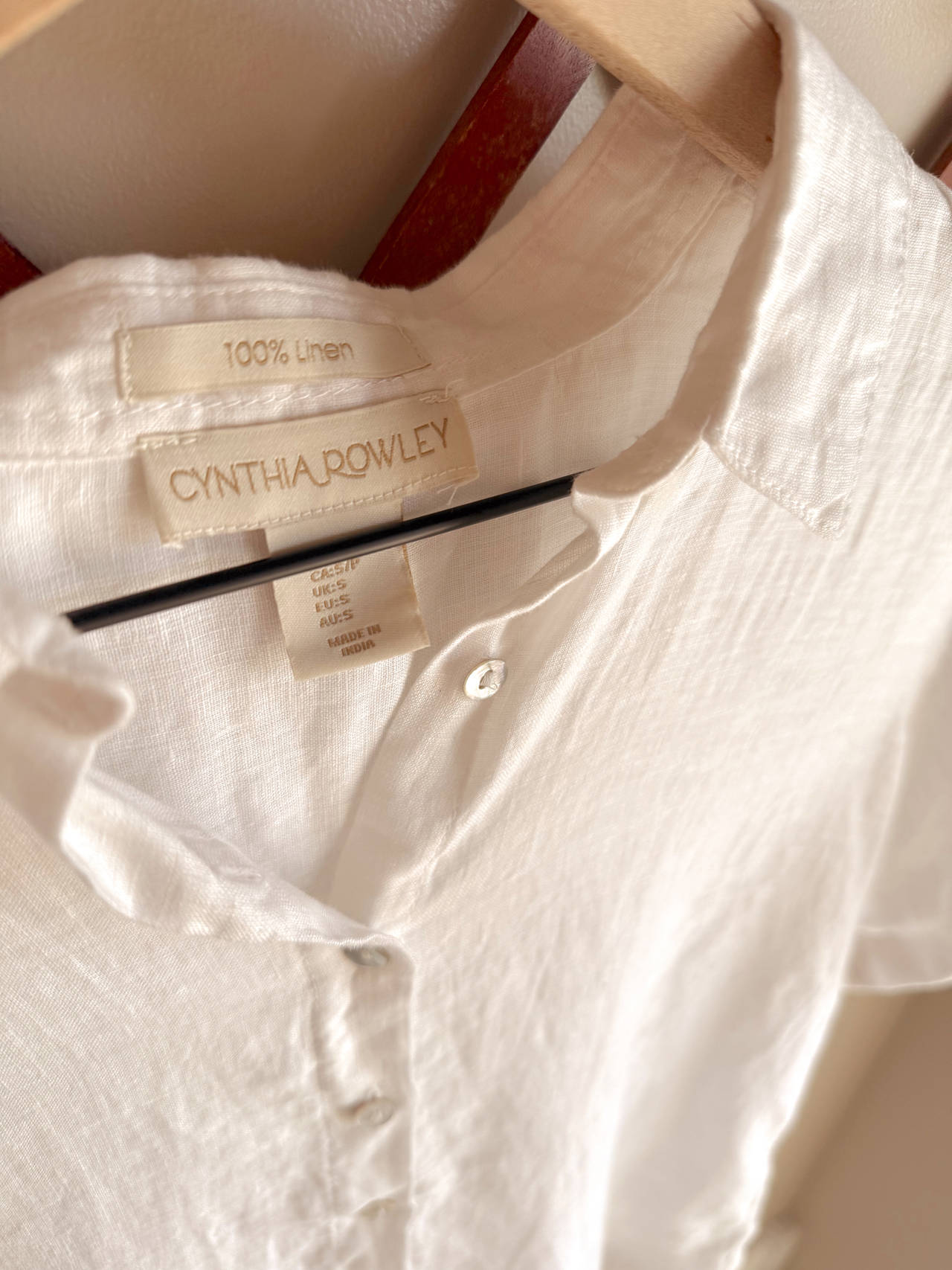 Cynthia Rowley 100% Linen Short Sleeve Shirt
