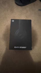 Beats Studio3 Wireless Headphones - Image 1
