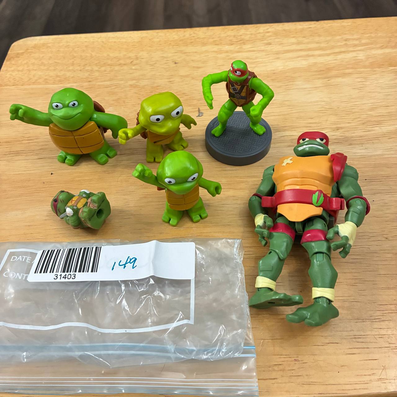 TMNT Teenage Mutant Ninja Turtles action figure bundle 6 pcs