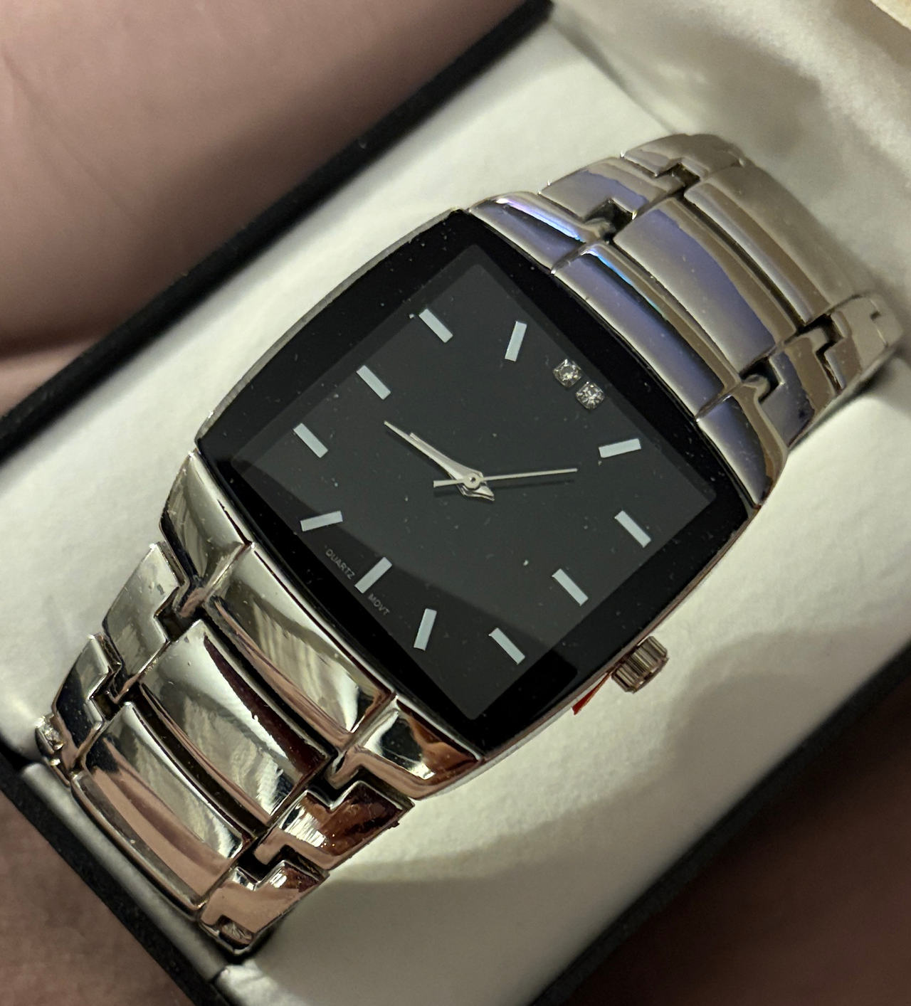 Men's Silver Tone Quartz Watch with Black Dial