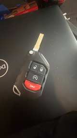Jeep Wrangler/Gladiator 4-Button Flip Key Fob - Image 2