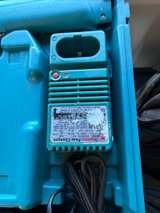 Makita 6095DW Cordless 9.6V Drill - Image 2