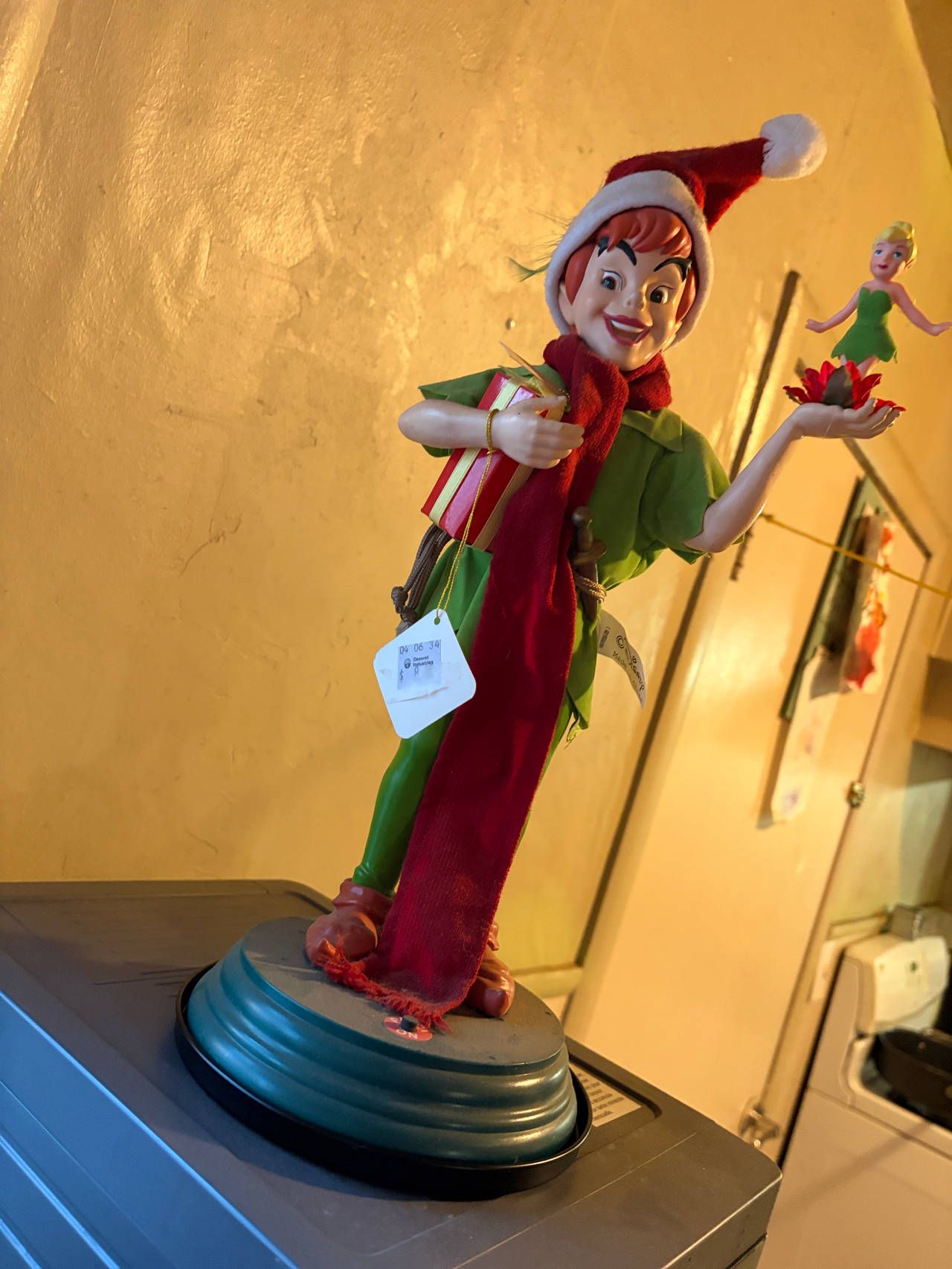 Disney Peter Pan and Tinker Bell Christmas Holiday Figure Display