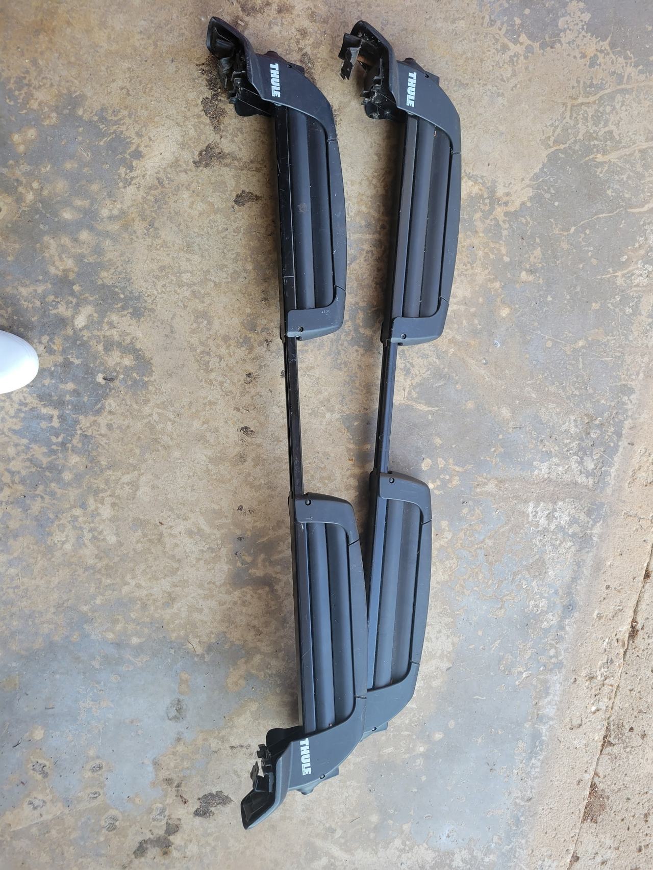 Thule SnowPack Ski and Snowboard Carrier