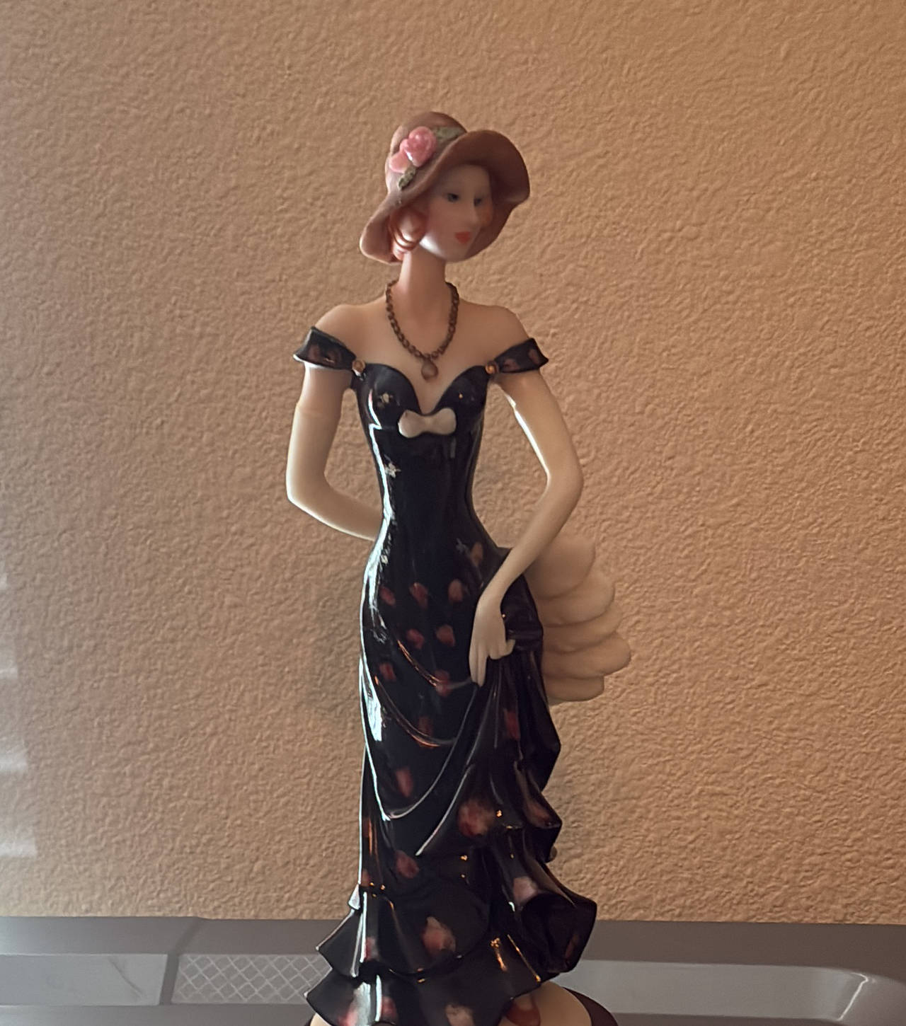 Vintage Porcelain Lady Figurine