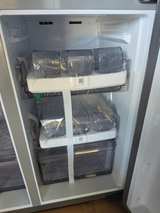 Samsung 23 cu. ft. Smart 4-Door Flex Refrigerator with FlexZone counter depth - Image 8