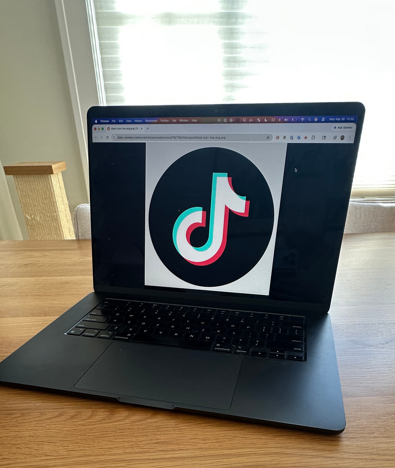 Apple MacBook Air 15-inch (M3, 2024)