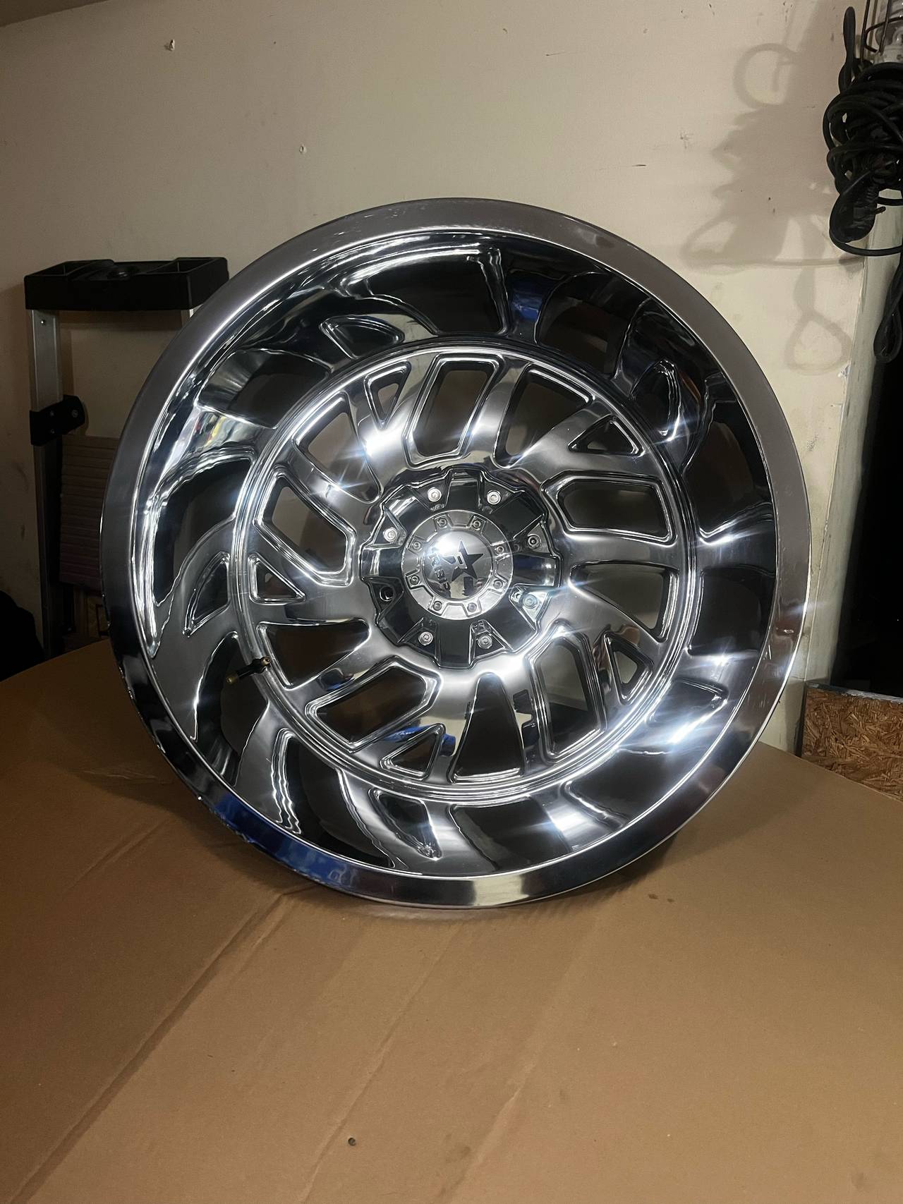 TIS 544C Chrome Wheel
