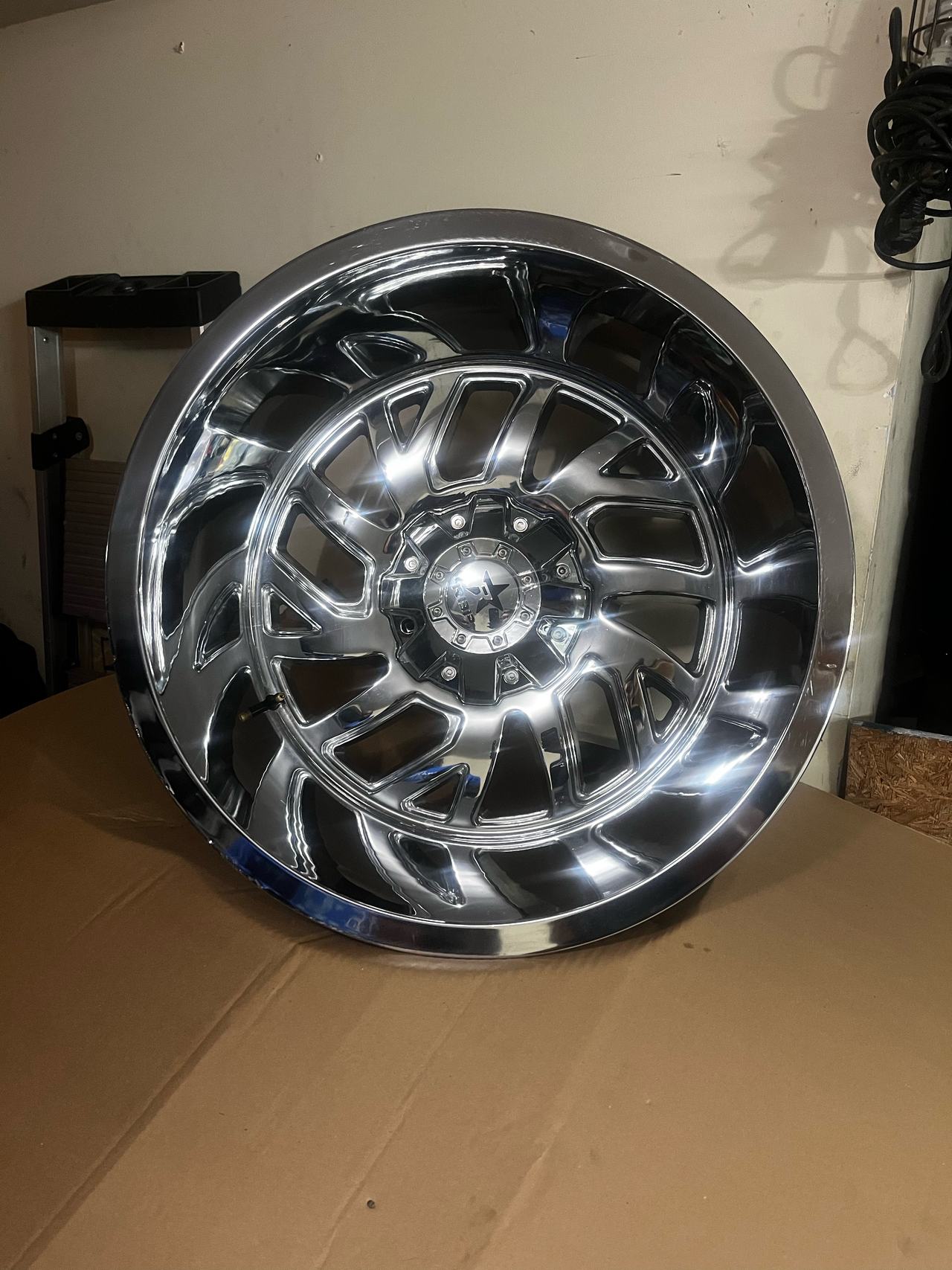 TIS 544C Chrome Wheel