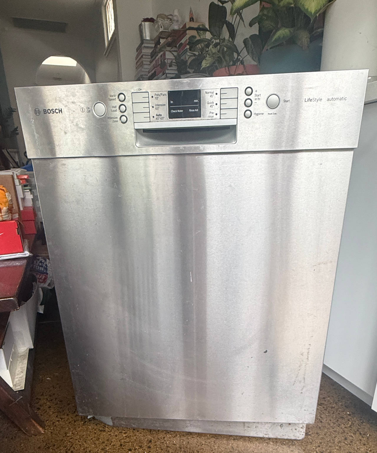 Bosch LifeStyle Automatic Dishwasher