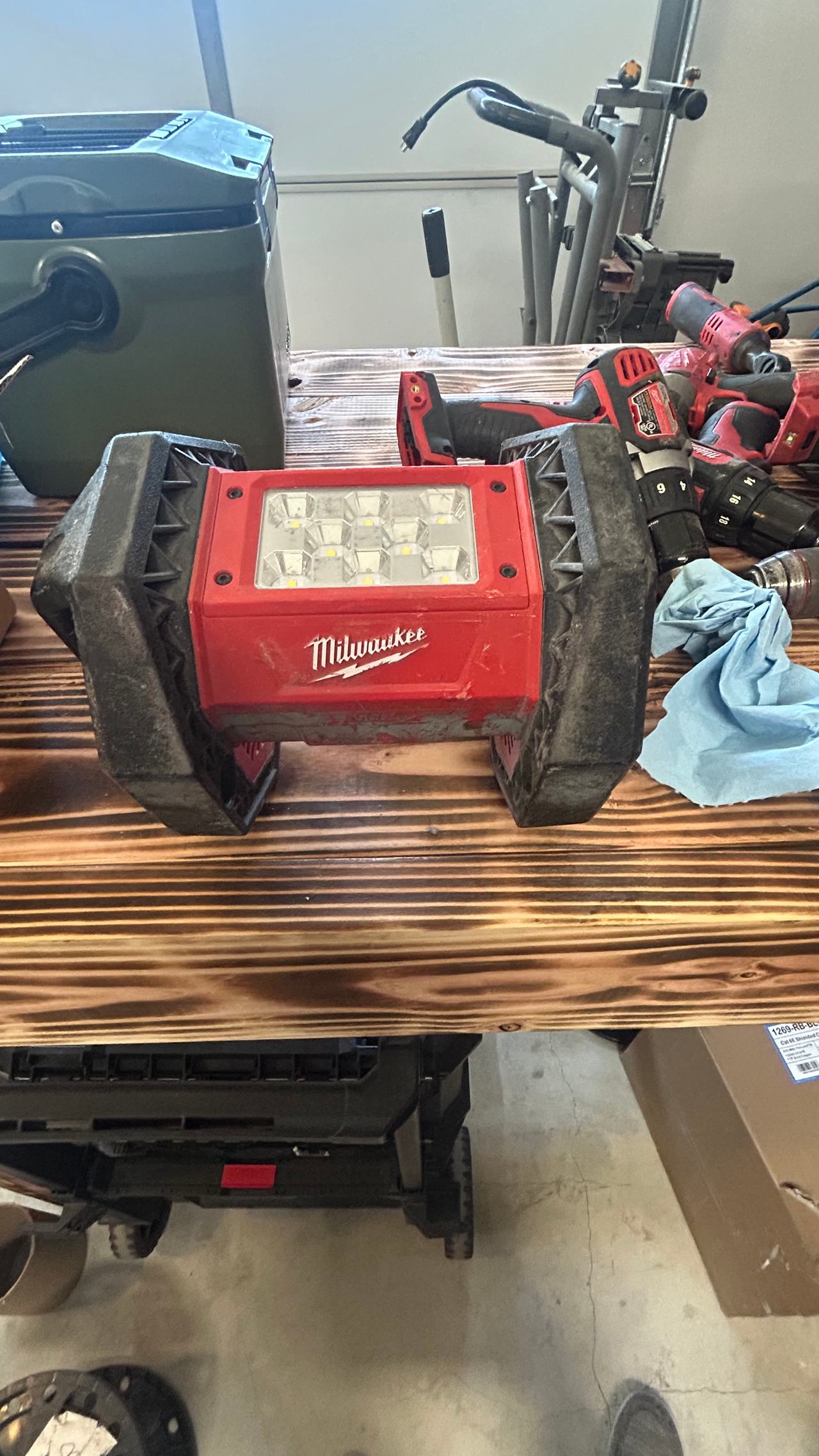 Milwaukee M18 ROVER Mounting Flood Light