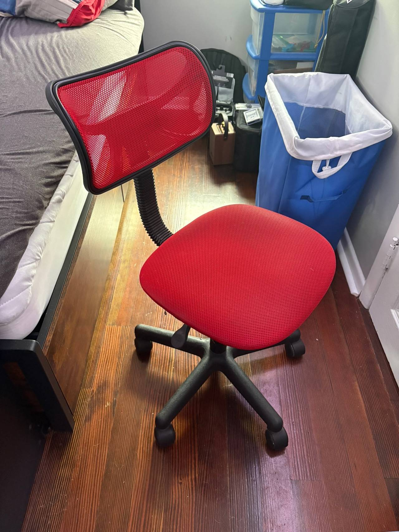 Mesh Task Chair