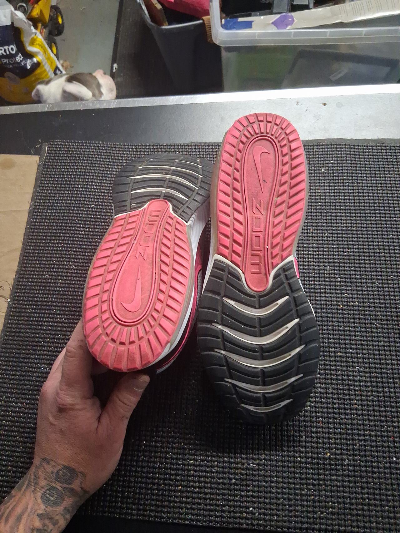 Nike Air Zoom Winflo 6 Grey Pink