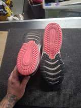 Nike Air Zoom Winflo 6 Grey Pink - Image 1