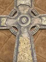 Solid Rock Stoneworks Stone Cross on Base 16-inch - Image 3
