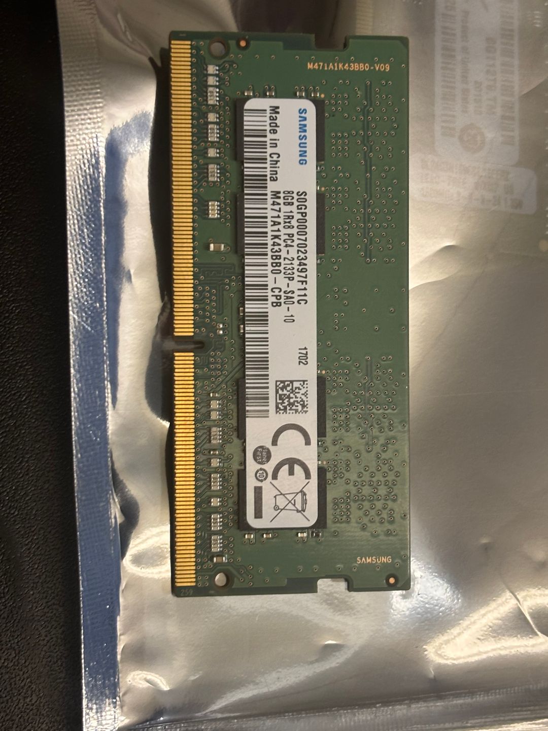 Samsung 8GB DDR4 2133MHz SODIMM Laptop Memory (Black)