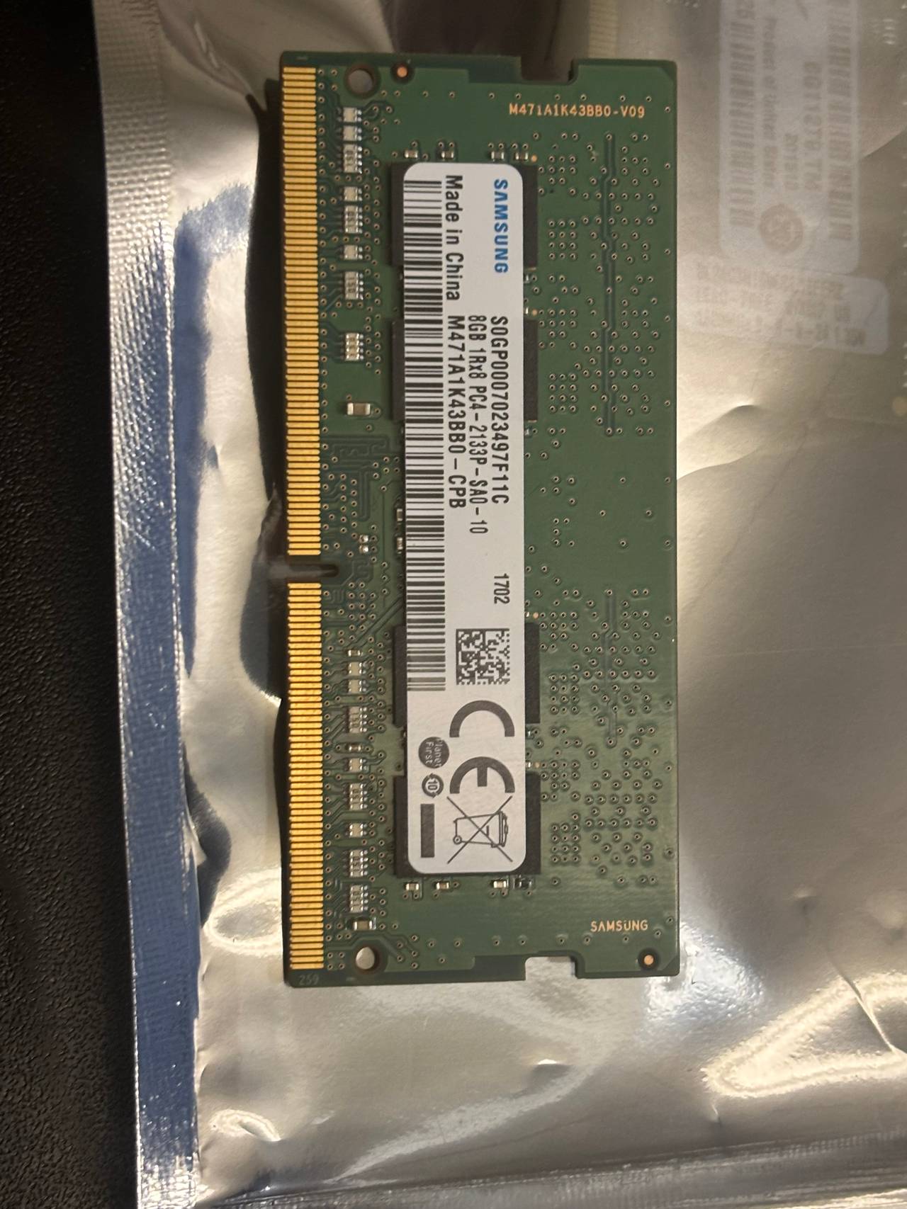 Samsung 8GB DDR4 2133MHz SODIMM Laptop Memory (Black)