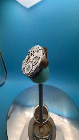 Elgin 555 17 Jewel Watch Movement - Image 2