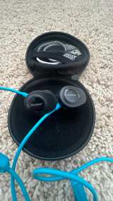 Bose SoundSport Wireless Headphones - Image 3