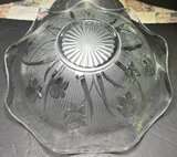 Jeannette Glass Iris and Herringbone Ruffled Bowl - Image 3