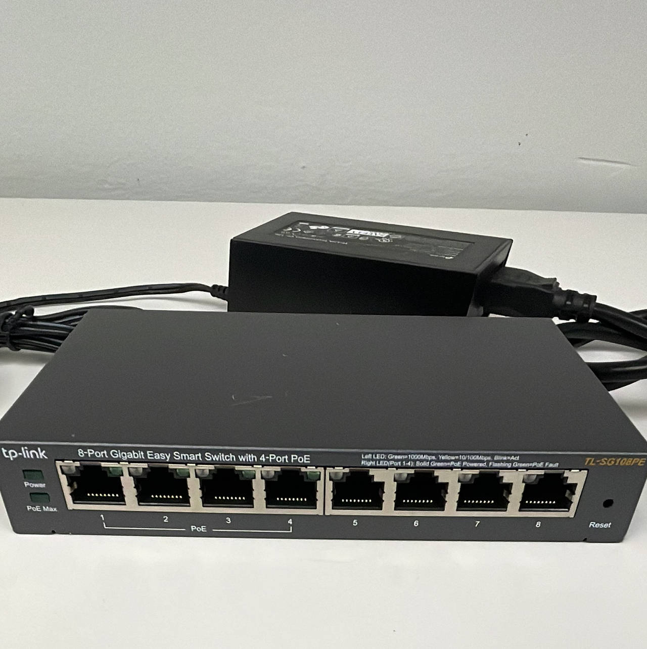 TP-Link TL-SG108PE 8-Port Gigabit Easy Smart Switch with 4-Port PoE+
