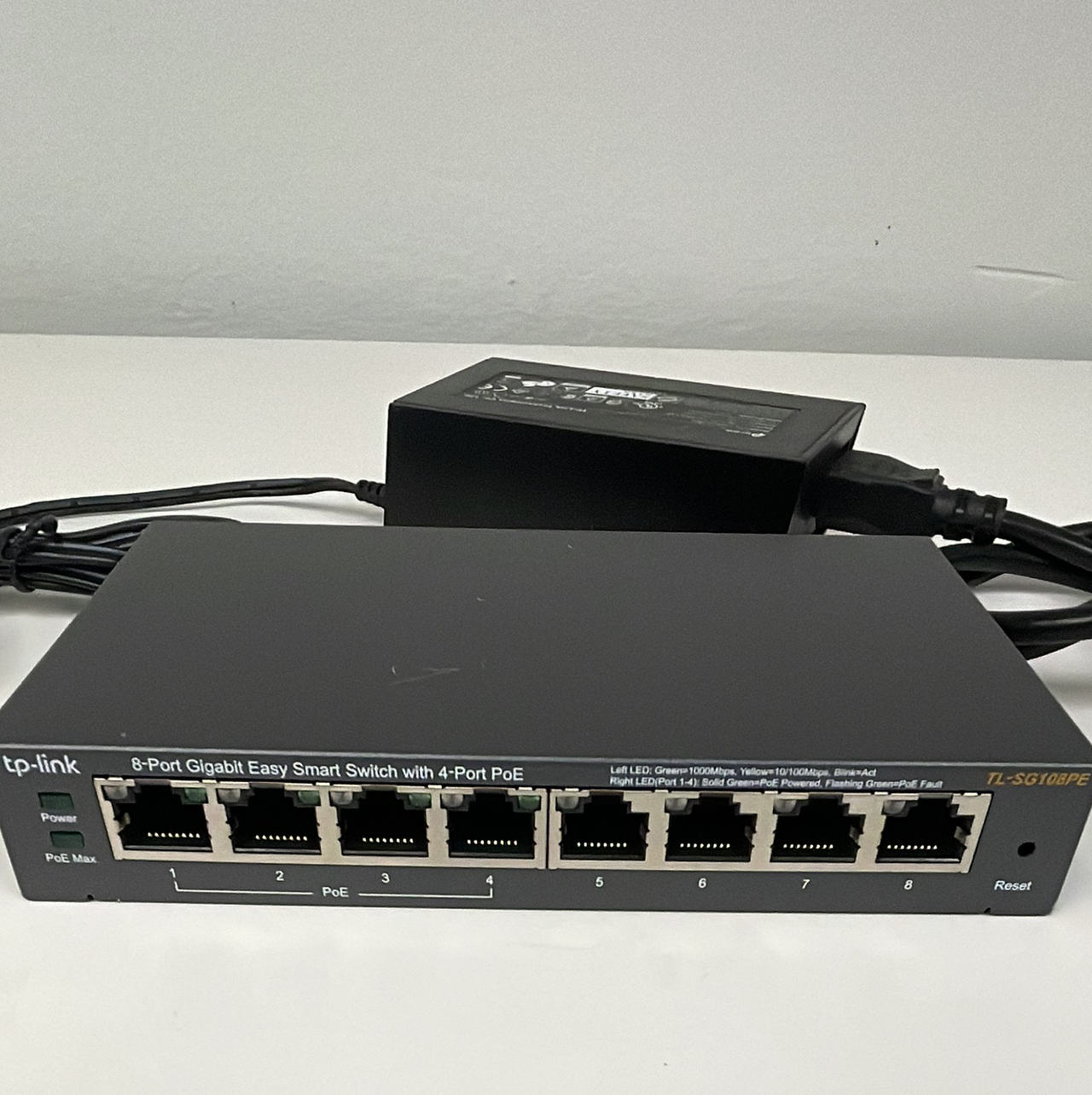 TP-Link TL-SG108PE 8-Port Gigabit Easy Smart Switch with 4-Port PoE+