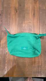 Kate Spade Green Bag Zipper Travel Luggage Makeup Purse - Image 1