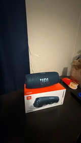 JBL Charge 5 Portable Bluetooth Speaker Blue - Image 2